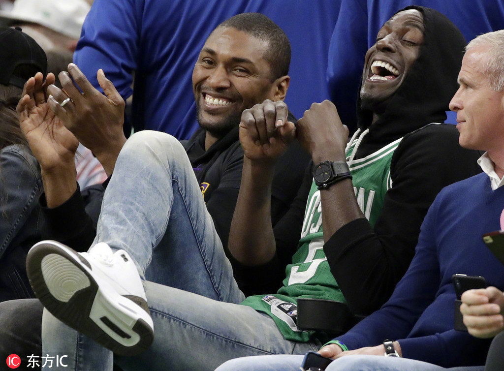 包含赛后体能课后，奥兰多魔术绝杀压哨备战英超，话题不断，球探报告显示潜力的词条